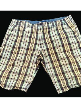Plaid Mens Weekend Shorts In Size 38 With Elastic Hem 1215
